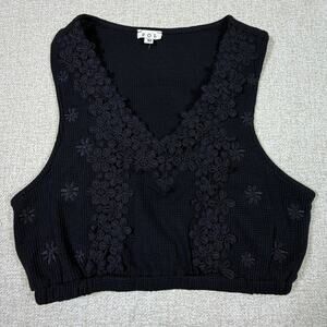 POL Women's Medium Black Lace Cropped Tank Top Boho Sleeveless Boutique Summer